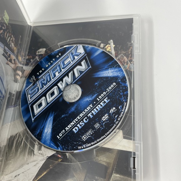 WWE: The Best of Smackdown 10th Anniversary 1999-2009 & Raw 15th 1993-2008(DVD) - Picture 9 of 11